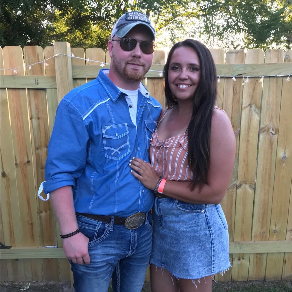 Meet your Posher, Emilee